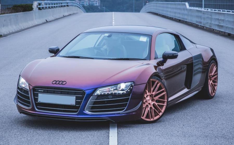 Audi R8 V10 Avery Colorflow Series by Impressive Wrap on Savini Wheels (BM13) '2017